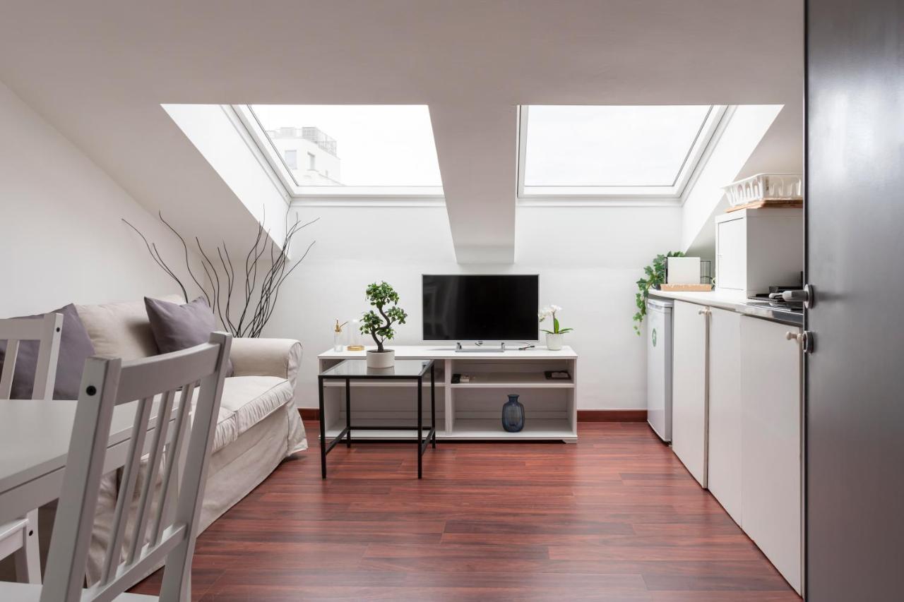 מילאנו 2 Bedroom 2 Bathroom Apt - Duomo 2 מראה חיצוני תמונה