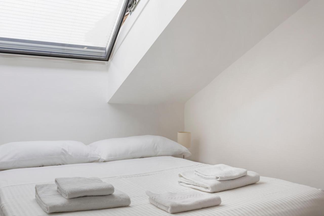 מילאנו 2 Bedroom 2 Bathroom Apt - Duomo 2 מראה חיצוני תמונה